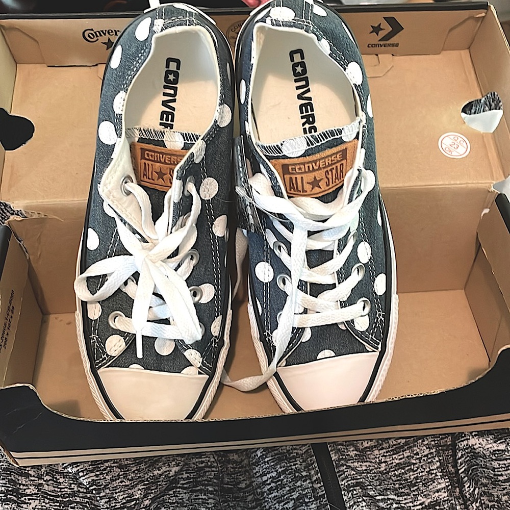 Brand new converse